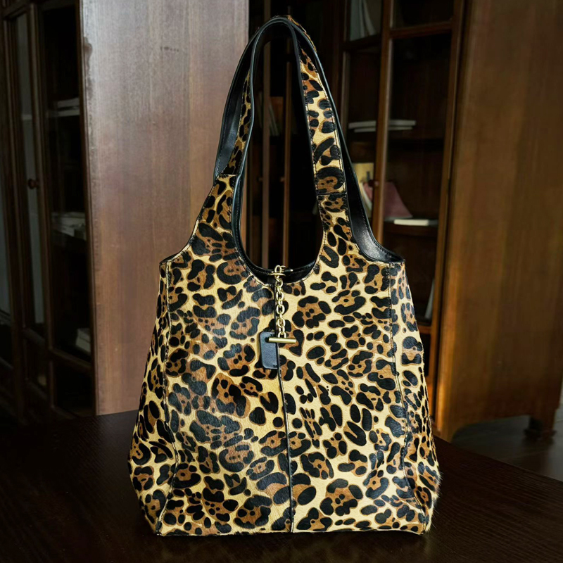Luxury Bags Vintage - حقائب دلو صغيرة من الجلد الطبيعي