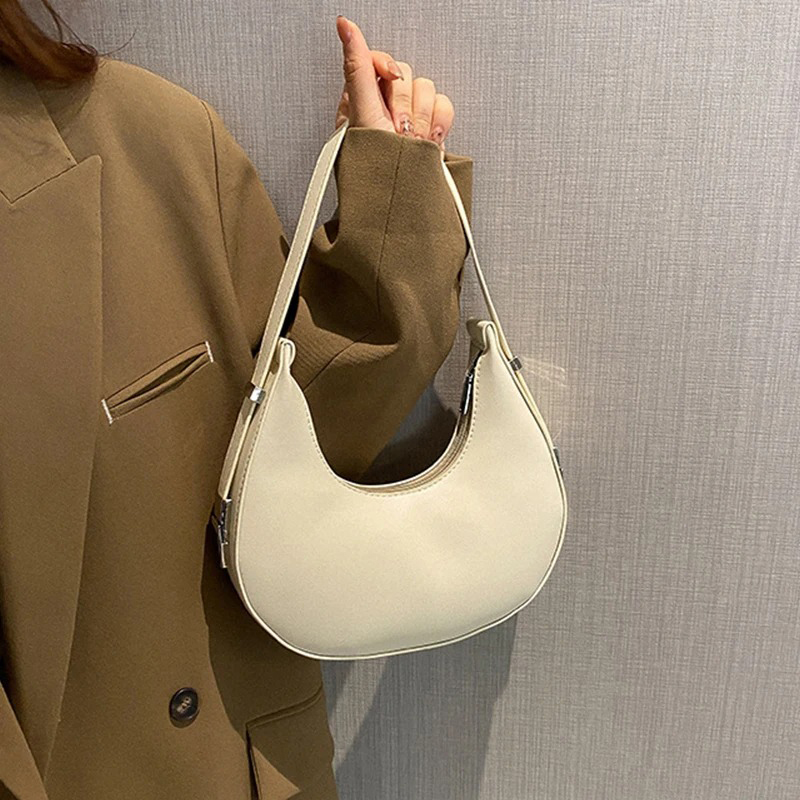 Luxury Bags For Travel - حقيبة نسائية تحت الإبط من الجلد