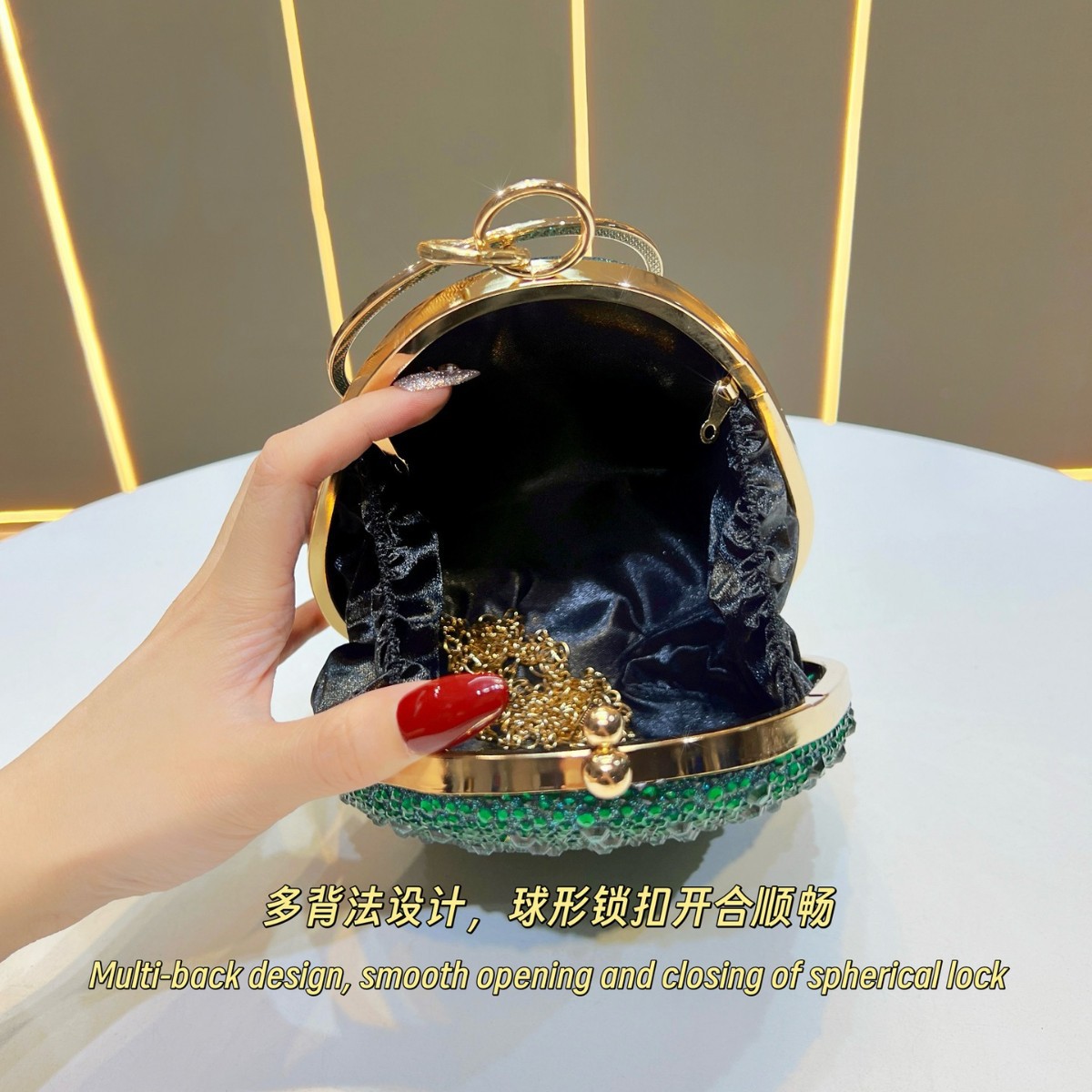 حقيبة يد فاخرة للسهرات باللون  - مراجعة Luxury Bags Green وسعره