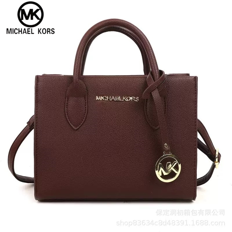 حقيبة كتف نسائية عصرية وأنيقة  - مراجعة Luxury Bags Michael Kors وسعره
