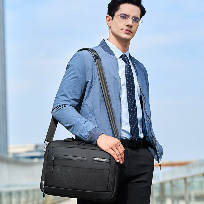 حقائب للرجال حقائب يد فاخرة حق - مراجعة Luxury Bags Office وسعره