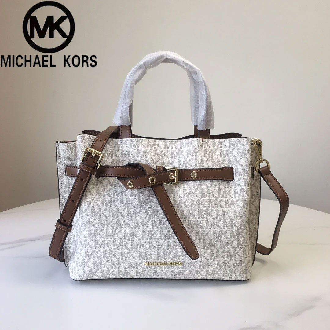 حقيبة يد نسائية بتصميم كلاسيكي - مراجعة Luxury Bags Michael Kors وسعره