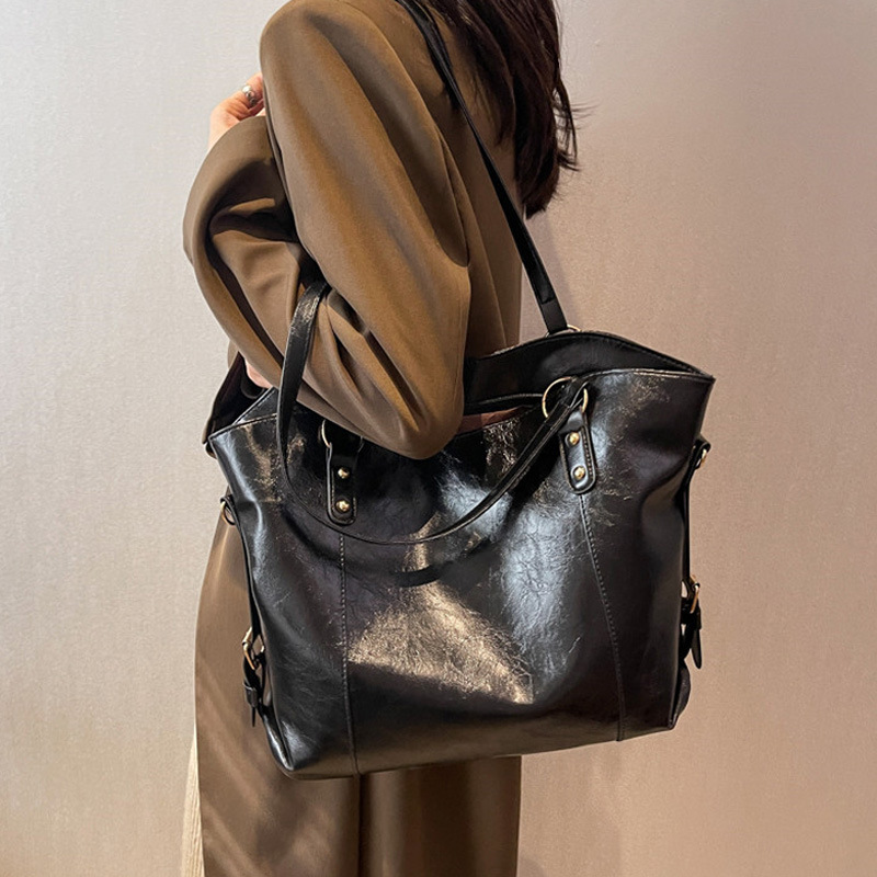 حقيبة كتف عتيقة للنساء ، جلد ص - مراجعة Luxury Bags Vintage وسعره