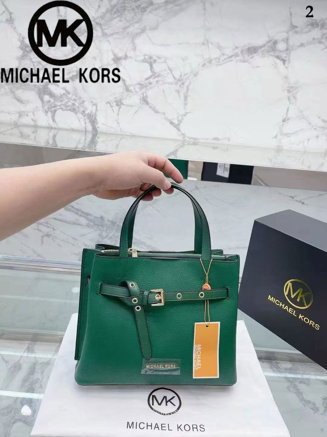 حقيبة يد نسائية جديدة تمامًا و - مراجعة Luxury Bags Michael Kors وسعره