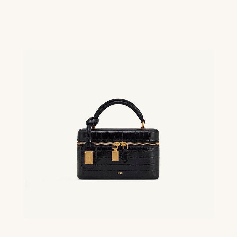حقيبة JW PEI 2026 الجديدة بتصم - مراجعة Luxury Bags Jacquemus وسعره