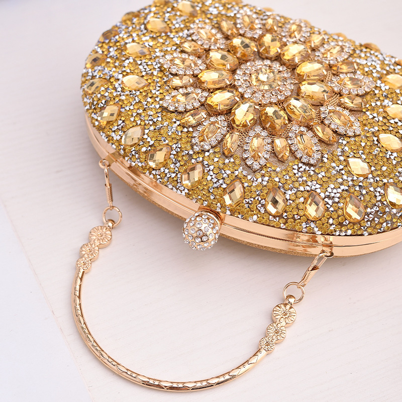 حقائب يد فاخرة للحفلات المسائي - مراجعة Luxury Bags Green وسعره