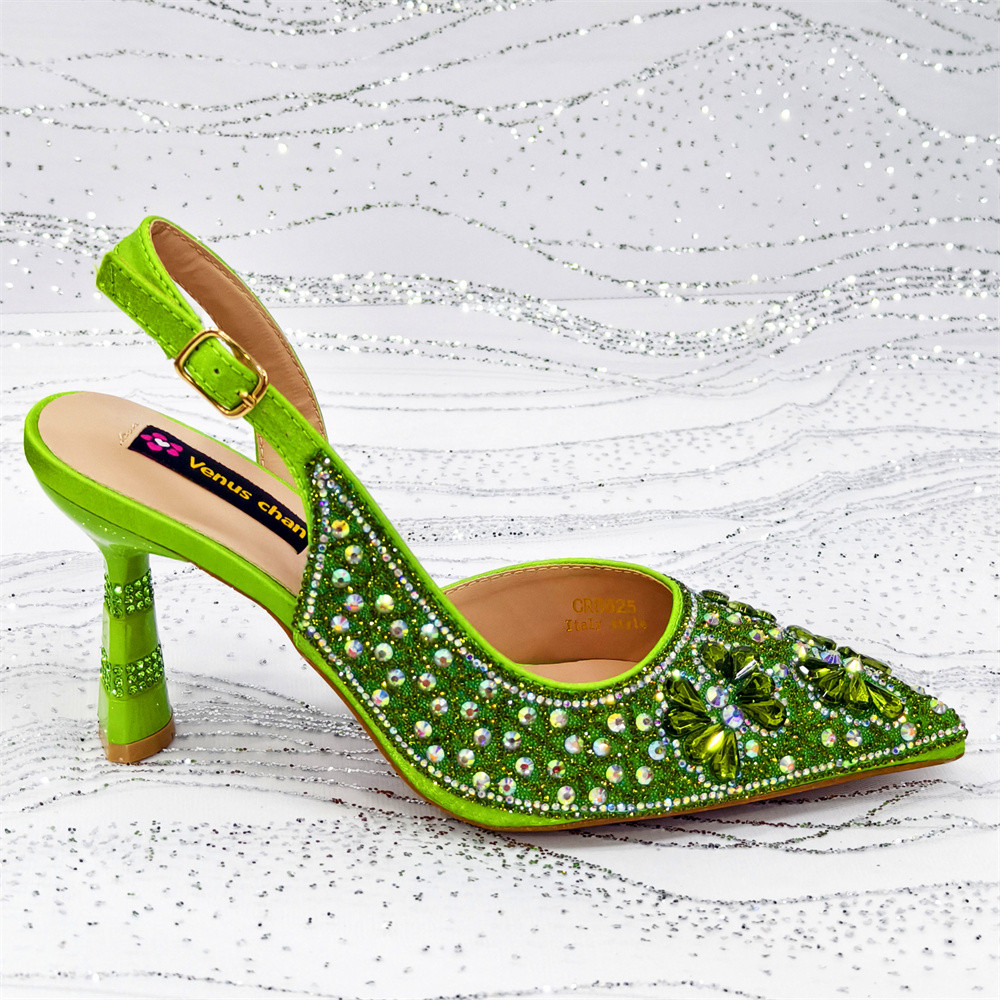 أحذية وحفلات فاخرة من حجر الرا - مراجعة Luxury Bags Green وسعره